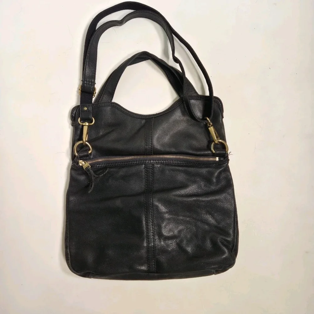 Fossil black leather